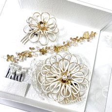 画像10: 7-6【水引の花】ダリア＋ゴールドワイヤーアクセサリ (10)