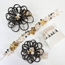 画像1: 7-8【水引の花】ダリア(黒)＋ゴールドワイヤーアクセサリ (1)